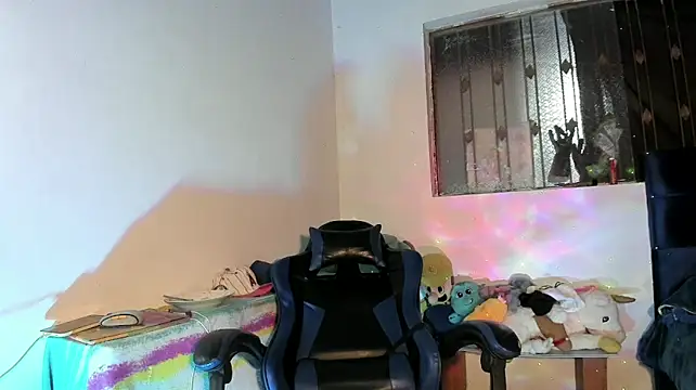 noah_smith02 élő XXX-chatje