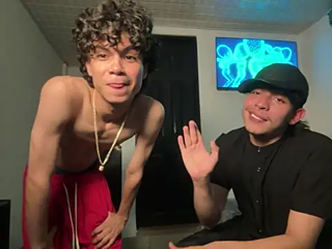 MyLatinHotBoys: απευθείας συνομιλία ΧΧΧ