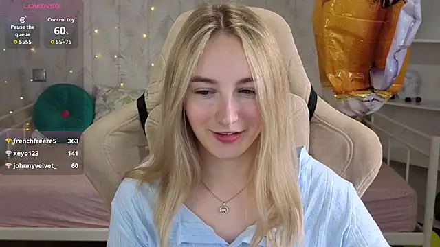 Shy_Polly's Live XXX Chat