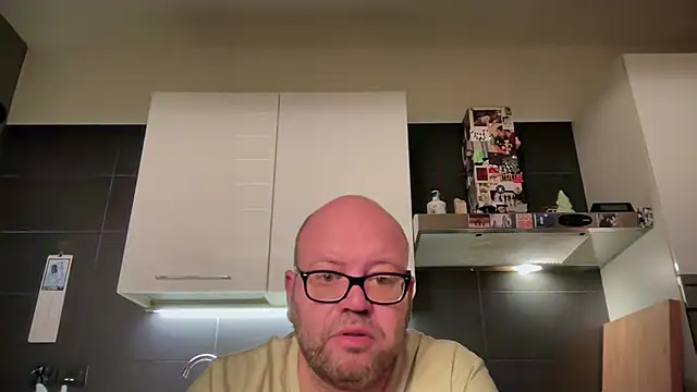 theitalianbear 现场XXX聊天