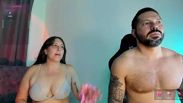 FreeLoveCouple লাইভ XXX চ্যাট