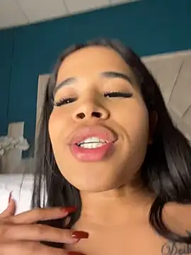 EmmaExoticaXXX লাইভ XXX চ্যাট
