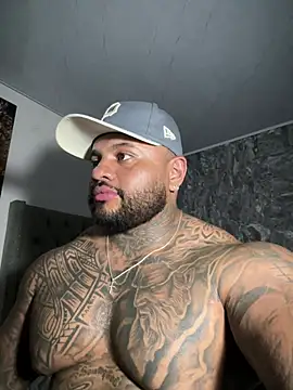 Chatroom XXX en direct de criss_zander292