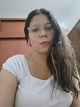 Carliina_Soussa's Live XXX Chat