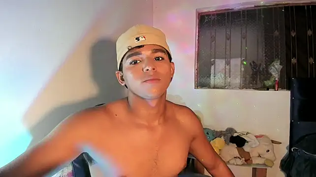 XXX chat uživo modela noah_smith02