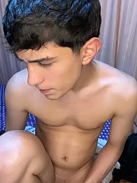 צ'אט XXX בשידור חי של Bryanwild
