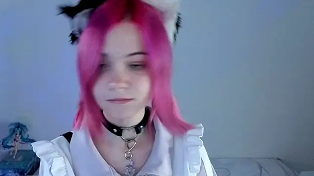 Hikkacat Live XXX Chat