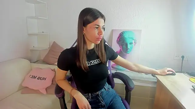 Ella_starrr__'s Live XXX Chat