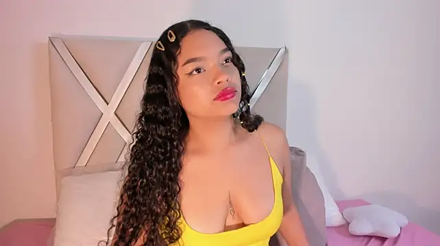 natalyy_rose's Live XXX Chat