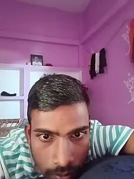 PlayfulBoy_01 Chat XXX in diretta