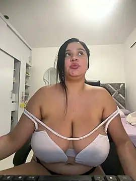 ValleryParker's Live XXX Chat