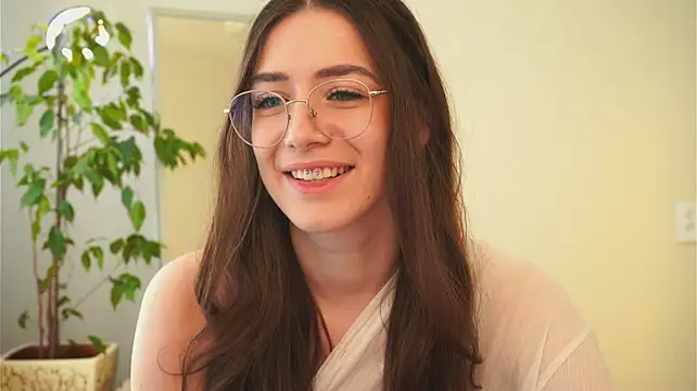 Ester_Hill Adlı Modelin Canlı XXX Sohbeti