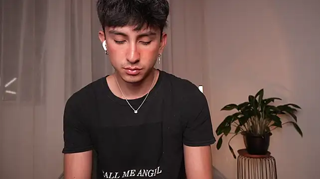 sweettaaron01 – Live XXX-chat