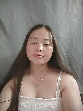 Czat XXX na żywo – Yee_Yee1