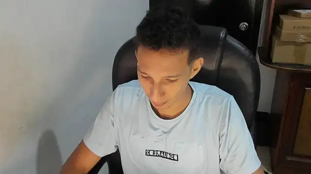 XXX chat uživo modela AlphaMarco