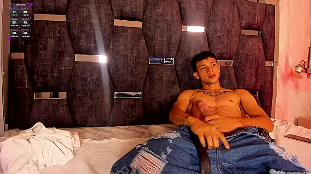 JaredTorres_ élő XXX-chatje