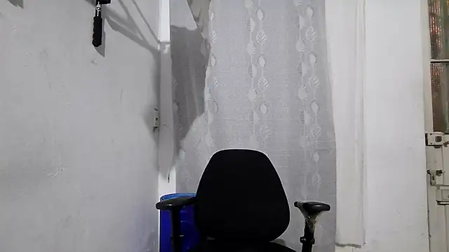Chat XXX Live JBond007BBC
