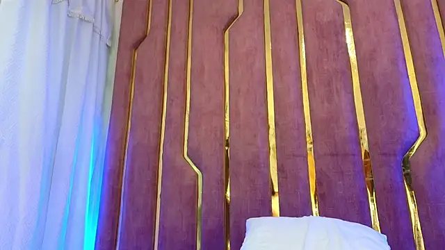 دردشة SexyLeilaa الجنسية المباشرة