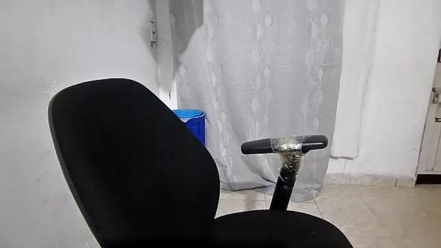JBond007BBC Live XXX-chat