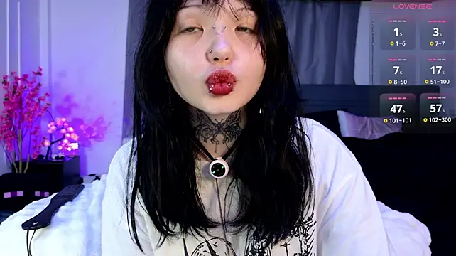 Lein_Bone XXX чат на живо