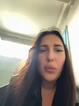 AleksandraRich's Live XXX Chat