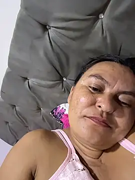 Horny-Mommy-Dirty Шоу с уебкамера