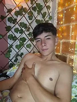 ZaneHoward – Naživo XXX chat