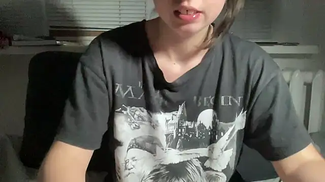 Aphr0diteen Live XXX chat