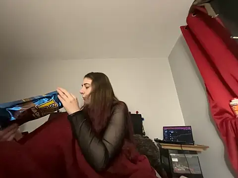 Snowbunnycake_131 Chat XXX in diretta