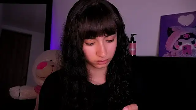XXX chat uživo modela Pinksnake
