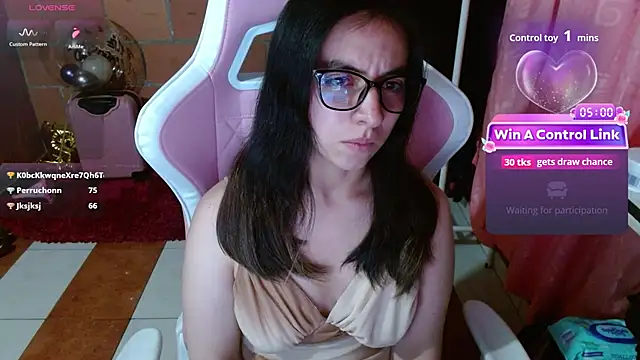 Maggie_Fox3's Live XXX Chat