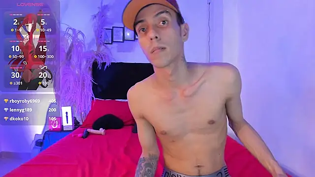 IzzyHiltton_ XXX чат на живо