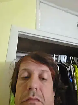 Danny543267's Live XXX Chat