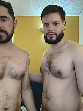 Chatroom XXX en direct de TonyAndTroy