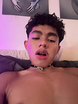 Dark_Asian1: онлайн-секс-чат