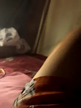 -Tara-a's Live XXX Chat