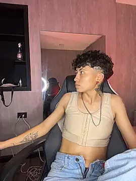 ian_mathias_ Chat XXX live
