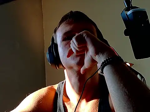 Chat XXX ao vivo de dennisdillon