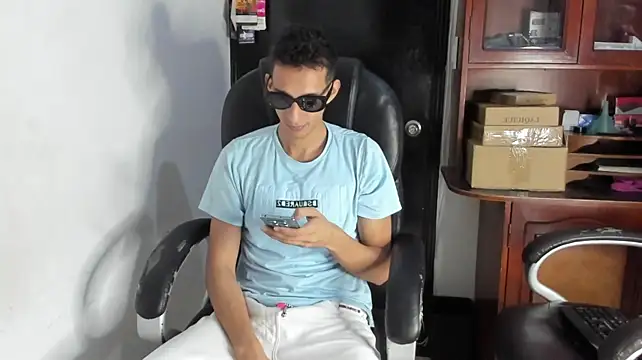 AlphaMarco – Naživo XXX chat