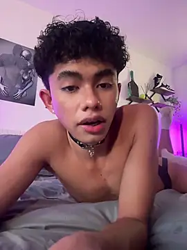 Dark_Asian1 – Naživo XXX chat