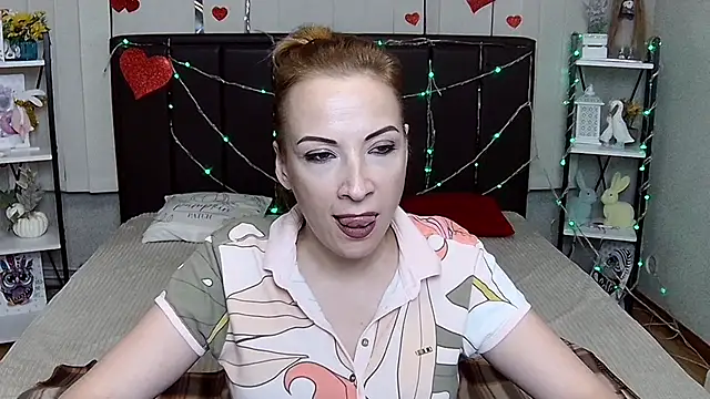 Chat XXX en directo de ElizabethSho