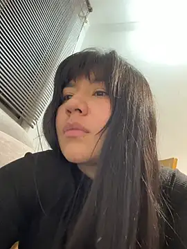 Chat XXX en directo de kim_monti