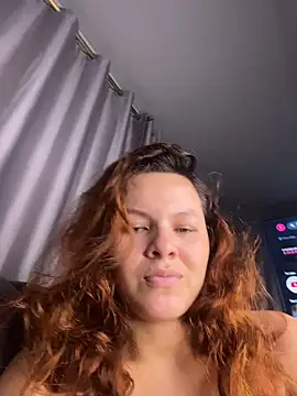 miacarrot Adlı Modelin Canlı XXX Sohbeti