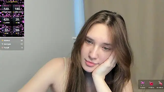 XXX chat uživo modela Holly_Molii
