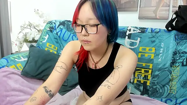 XXX chat uživo modela Cute__Kiko