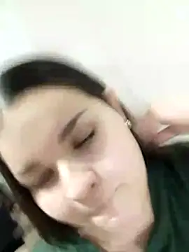 دردشة BadPeroCute الجنسية المباشرة