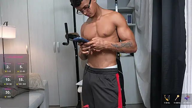 XXX chat uživo modela Paradise_boy__