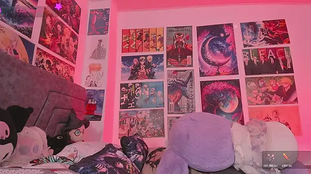 MissCurvyTop's Live XXX Chat