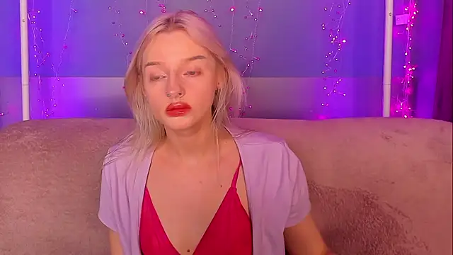 Chatroom XXX en direct de AlessaKiss