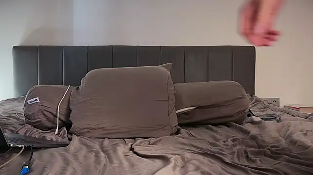 davey_ebash Live XXX-chat